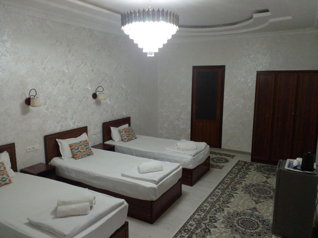 Hotel Dilnura ซามาร์คันด์ ภายนอก รูปภาพ